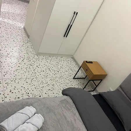 On Rynok Square Apartment *